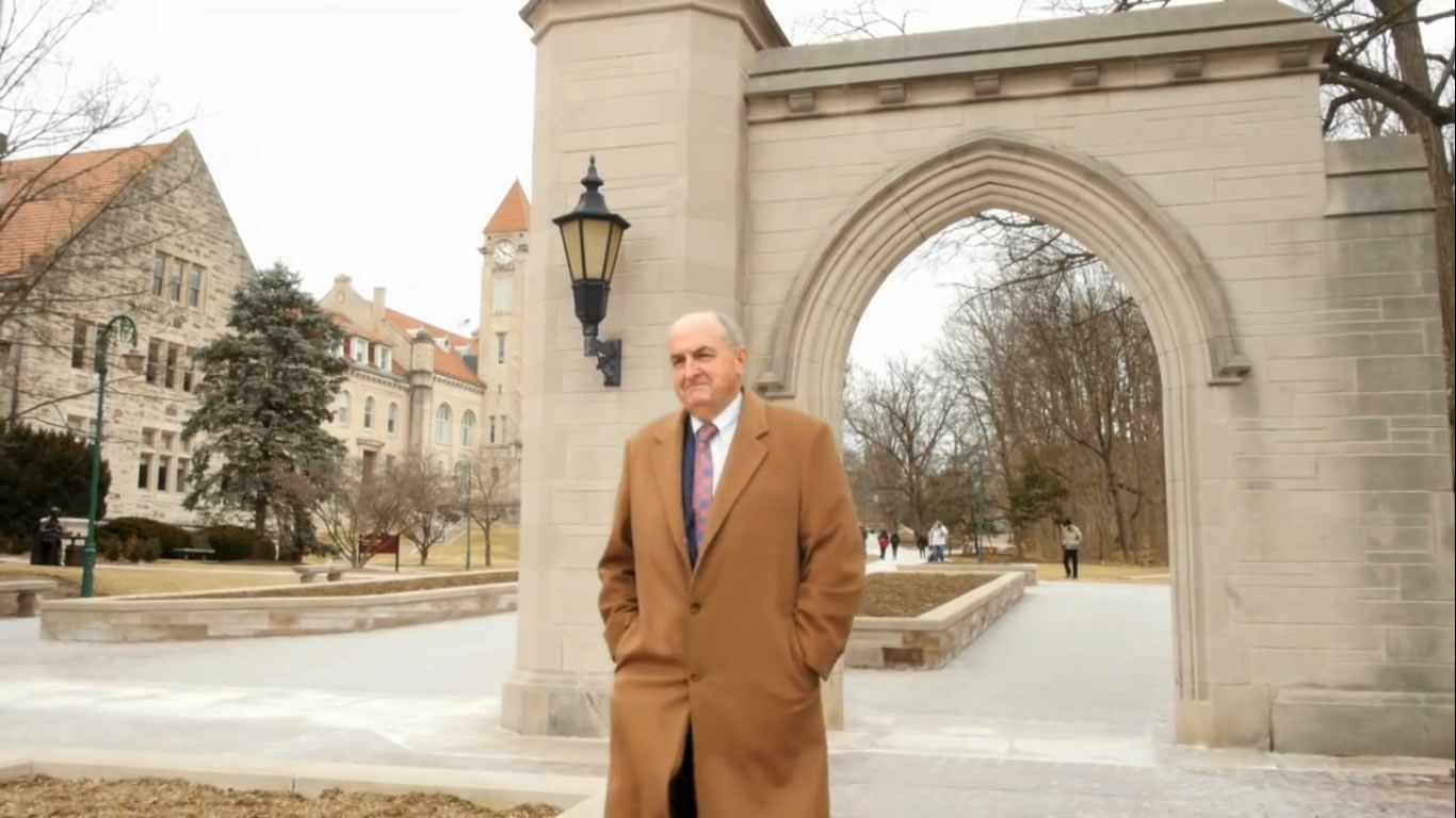 2015 ANU Alumnus of the Year- Michael McRobbie - British English Pronunciation Test  306